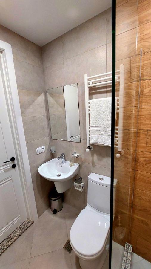 טביליסי Falcon Boutique Hotel מראה חיצוני תמונה