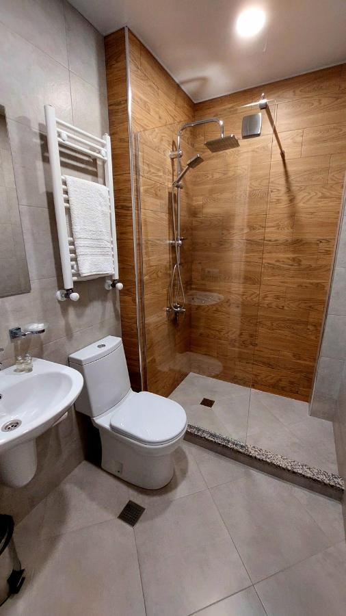 טביליסי Falcon Boutique Hotel מראה חיצוני תמונה