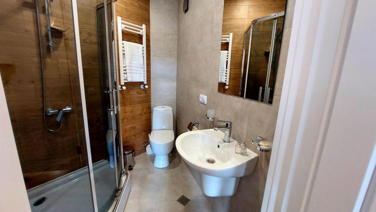 טביליסי Falcon Boutique Hotel מראה חיצוני תמונה
