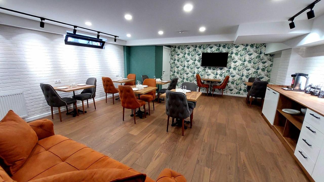 טביליסי Falcon Boutique Hotel מראה חיצוני תמונה